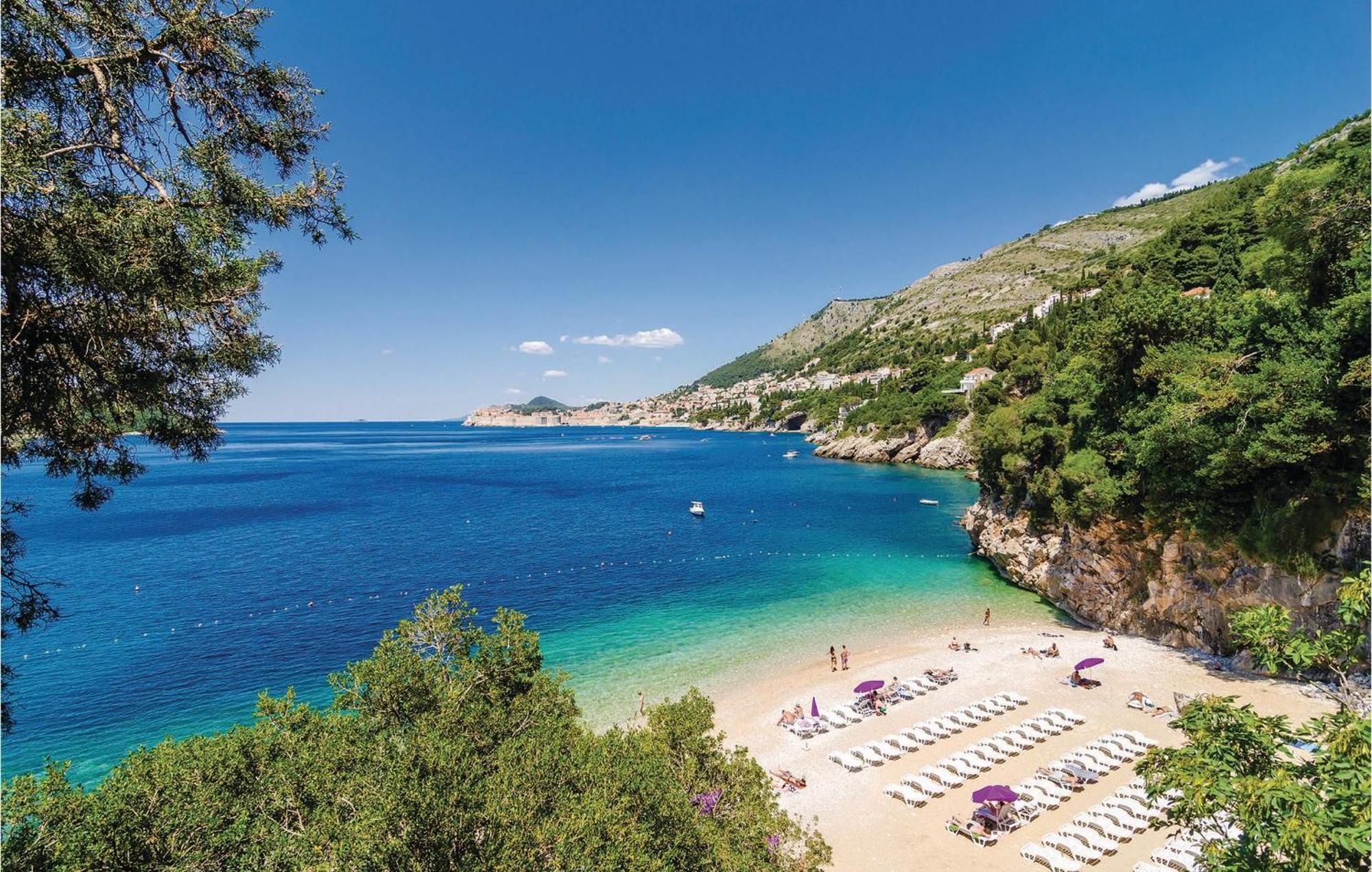 1 Bedroom Amazing Apartment In Dubrovnik Exterior photo